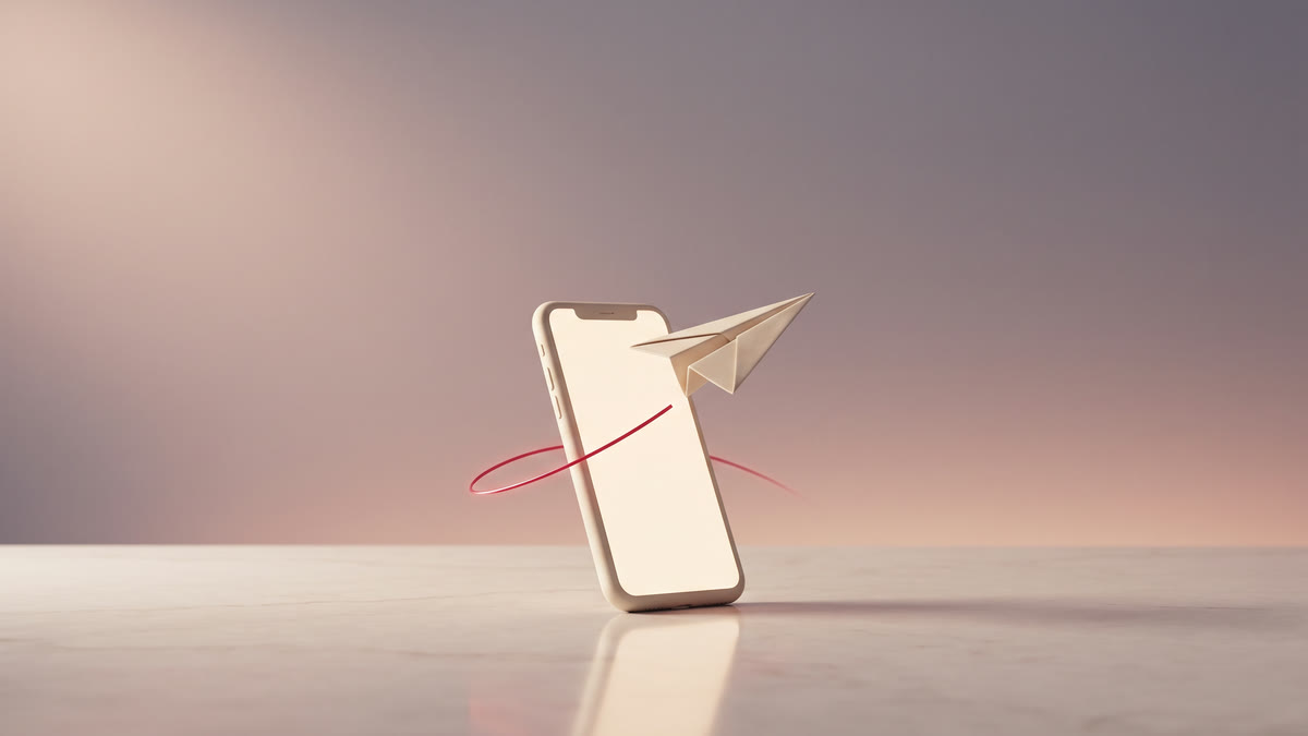 Porzellan-Handy, aus dem ein Papierflieger mit roter Leuchtspur aufsteigt, 3D-Illustration